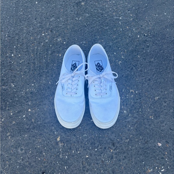 Vans Authentic ‘True White’ Shoe Size 9 main image 5